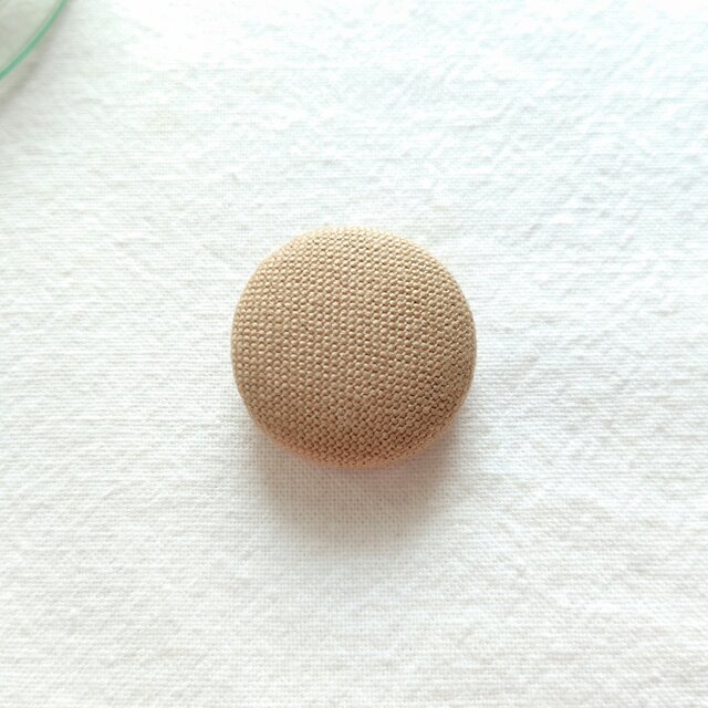 ブローチ／ベージュ／Мサイズ／【情景バッグ カスタマイズ】