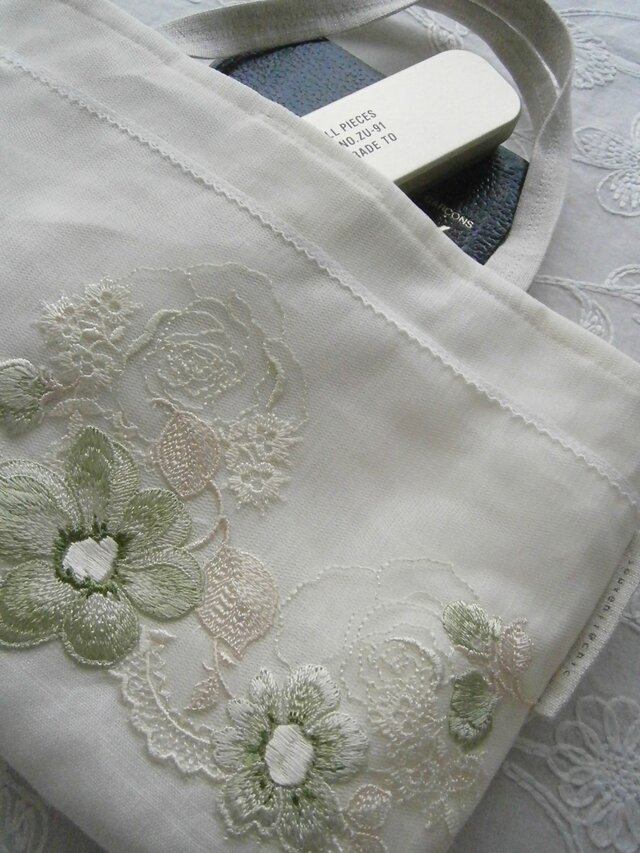 刺繍lace×linen 小さめtote＆pouch | iichi 日々の暮らしを