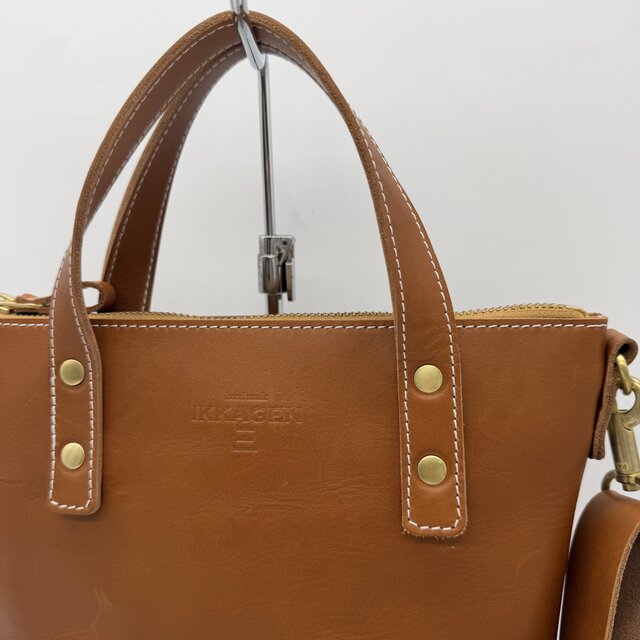 レザー2way縦長ショルダーバッグ（ハンドメイド／2WAY／ファスナー付