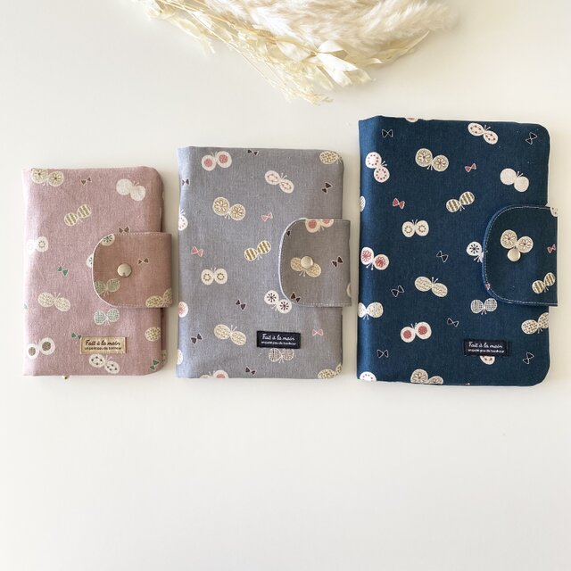 北欧柄ちょうちょ マルチケース 母子手帳ケース 【グレー】 S.M.L