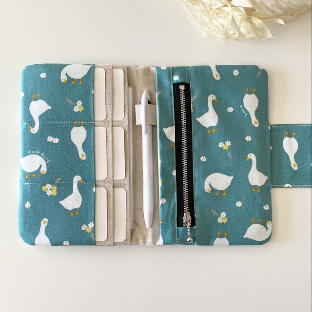 S.M.Lサイズ用あり おさんぽダック 【ブルー】 マルチケース 母子手帳