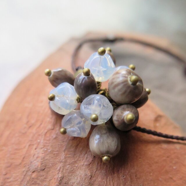 アンティーク　ボヘミアンビーズ　＆　数珠玉　＋　オリッサブラス　ブレスレット　百世 momotose（東）