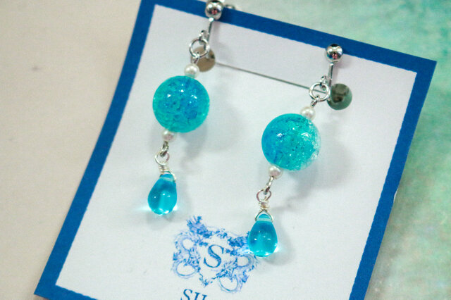 しゅわしゅわブルードロップピアス イヤリング変更可能 シルバー金具