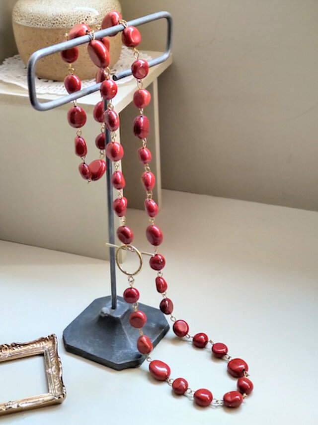 天然石レッドジャスパーと真鍮のロングネックレス