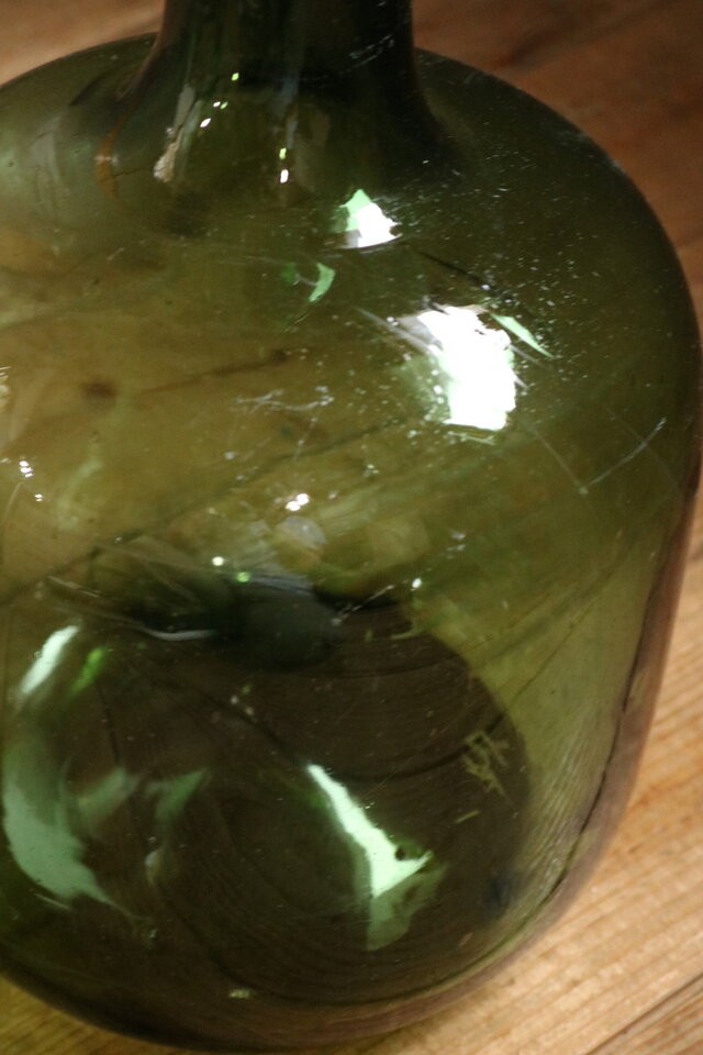 №054 デミジョンボトル ミニボトル ガラス瓶 グリーンガラス 気泡入り