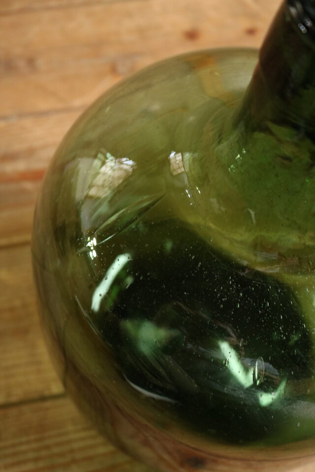 №054 デミジョンボトル ミニボトル ガラス瓶 グリーンガラス 気泡入り