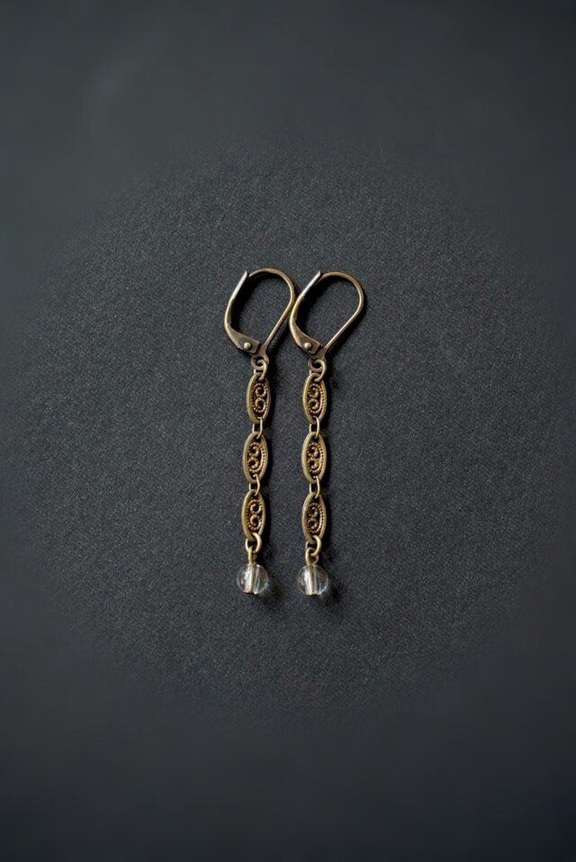 金細工の装飾Ⅱ ~フィリグリーチェーンのピアス