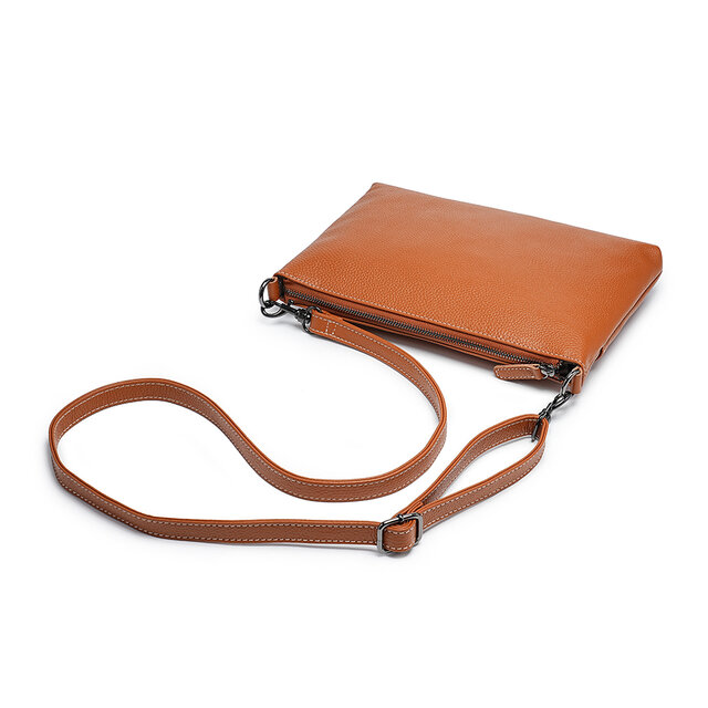 本革 イタリアンレザー サコッシュ レディース 斜めがけ 軽量 ミニ