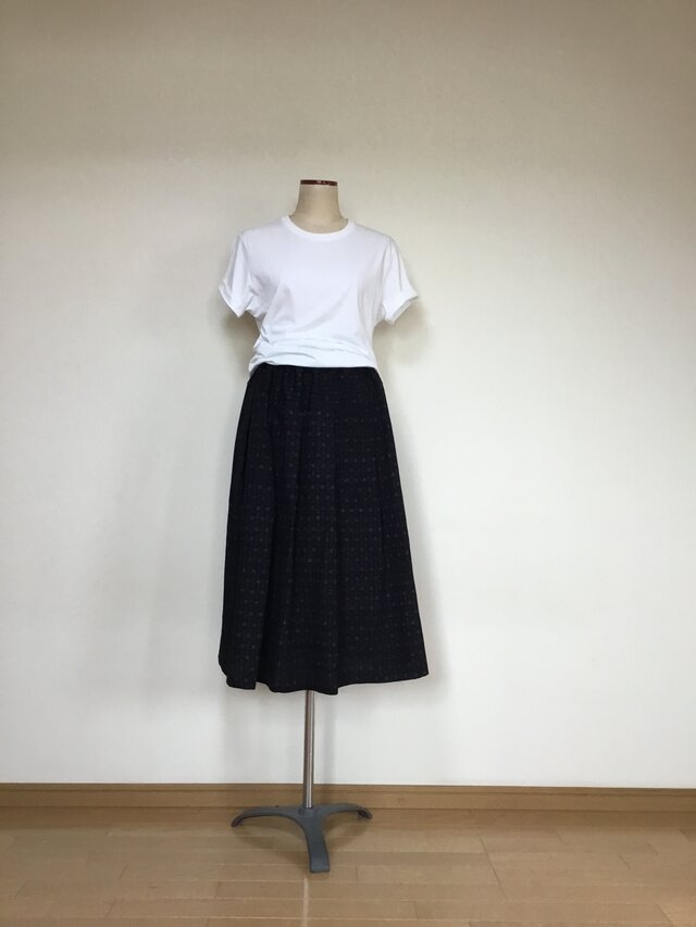 紬のフレアータックのスカート     着物リメイク