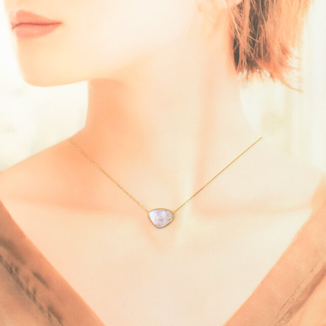 K18 ブルー ムーンストーン ネックレス ペンダント CJ075CIBSN