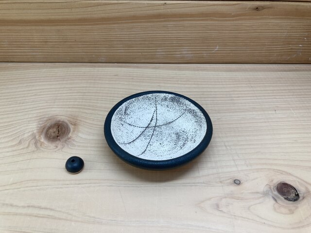 アンティーク調お香立てセット☆黒 | iichi 日々の暮らしを心地よく