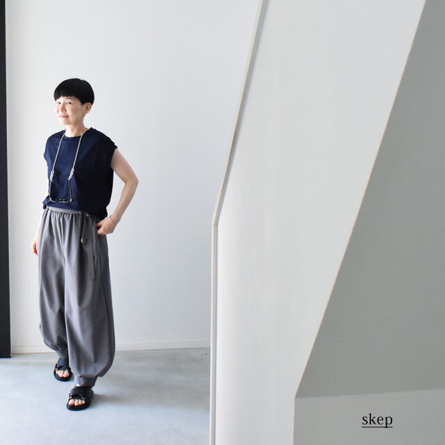 A16236 美品 DEVOA リネン和紙　バルーンパンツ　グレー　3 バルーンパンツ/グレー/三河織物