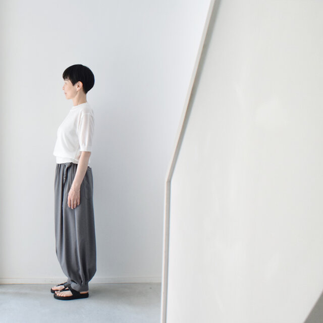 裾切替の綺麗めバルーンパンツ（ポリエステル100％）：グレー