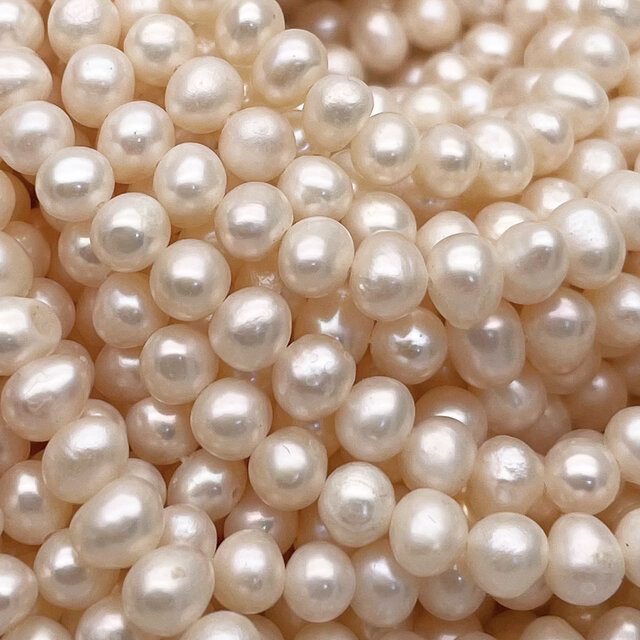 淡水パール 真珠 ポテト 4mm 4.5mm 小粒 バロック 無核 ホワイト系 半