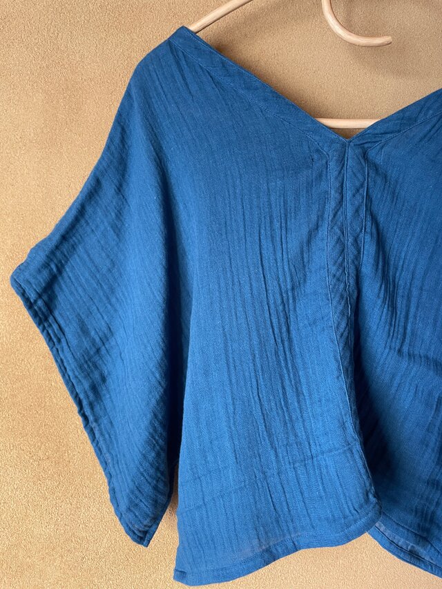 Double Gauze Kimono blouse in Indigo/ ダブルガーゼ藍染めトップス