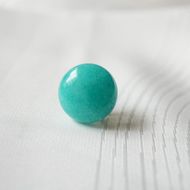 天然石翡翠の帯留め／ポニーフック