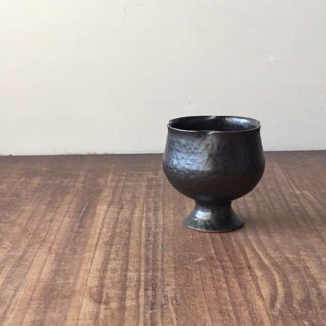 つぼみ豆鉢足付  黒色