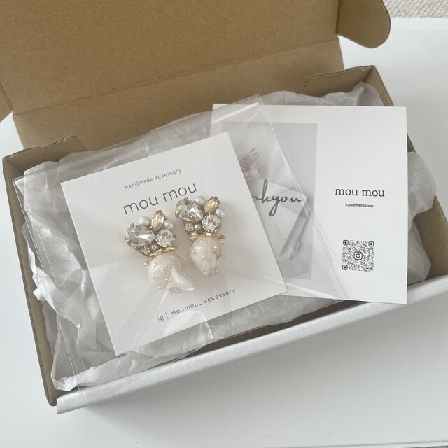 【1197 】ガラスドームのピアス／イヤリング snow 雪のガラスドーム ピアス/イヤリング ピアス（フック・チェーン