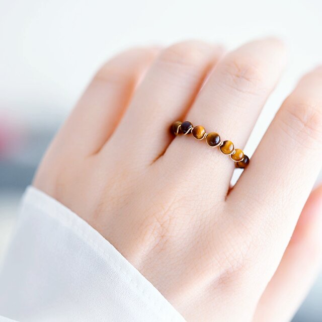 繁栄と富を象徴する タイガーアイの手編み指輪 ピンキーリング 1本