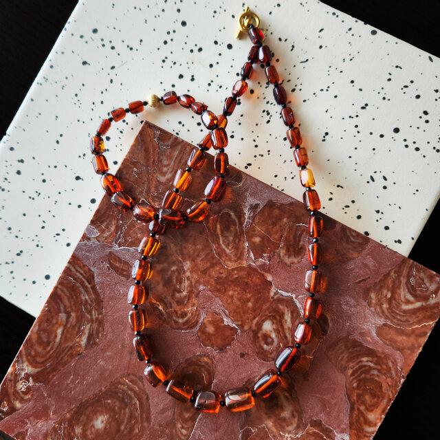 バルト海天然琥珀の一連ブレスレット ～火輪（かりん） | iichi 日々の