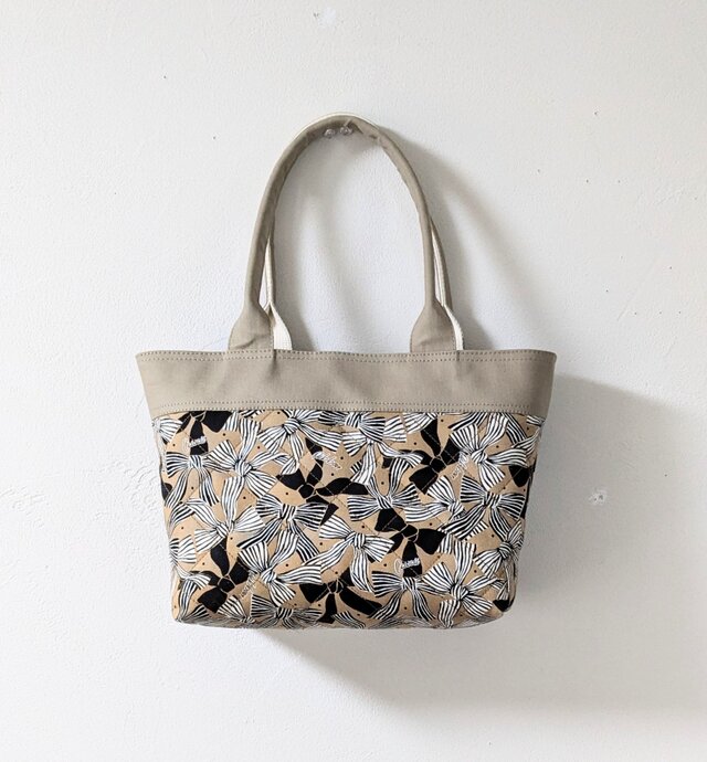 リボン（モカ）キルティングトート