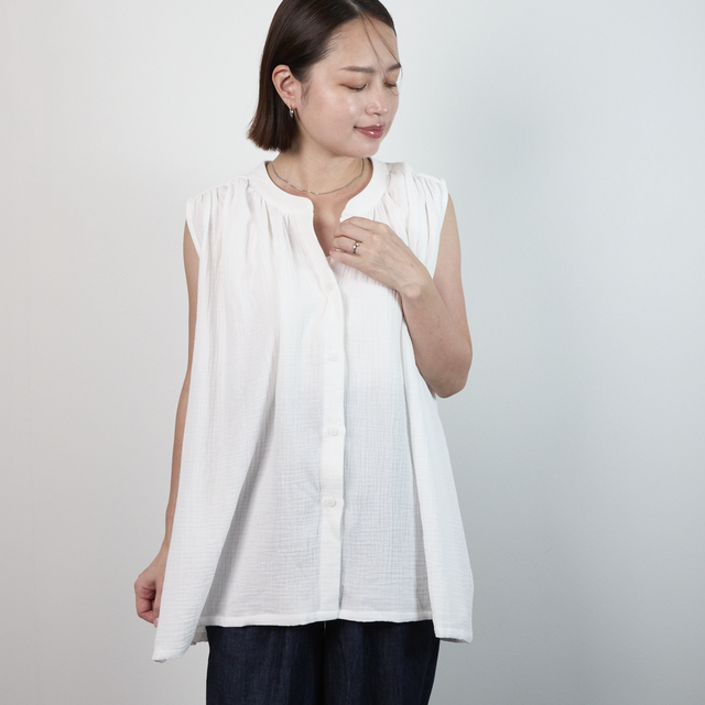 通気性良く肌触りが優しい 楊柳ダブルガーゼ ノースリブ シャツ　ホワイト　0697WH
