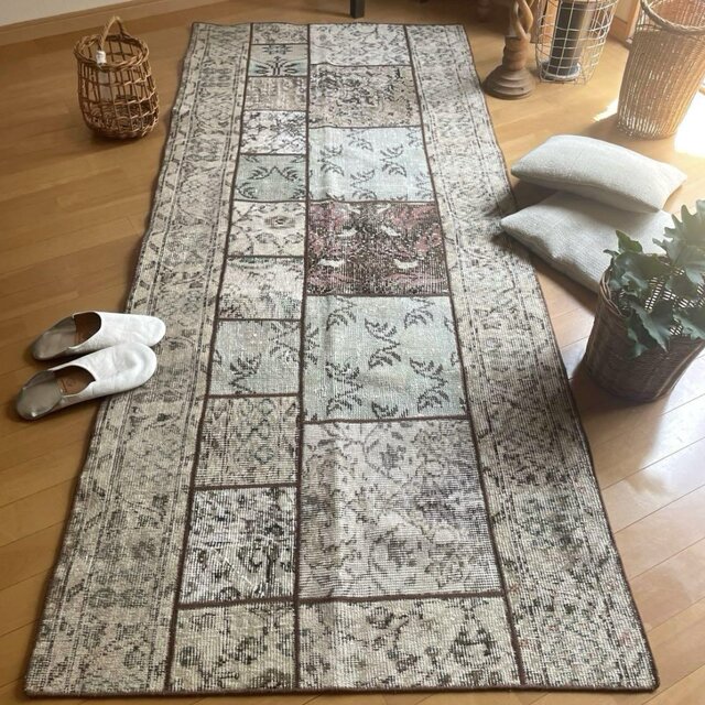 72×130 ベージュナチュラルカラー　パッチワーク　トルコヴィンテージラグ 楽天市場】アンティーク 風 ラグ トルコ絨毯 おしゃれ 133×195