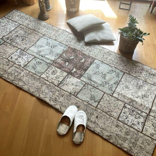 72×130 ベージュナチュラルカラー　パッチワーク　トルコヴィンテージラグ 世界にたった1つ。斬新でモダンな『ビンテージパッチワークラグ