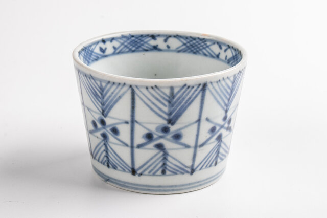 古伊万里 染付 松竹梅図案文 そば猪口 1客 明治時代 個体A | iichi