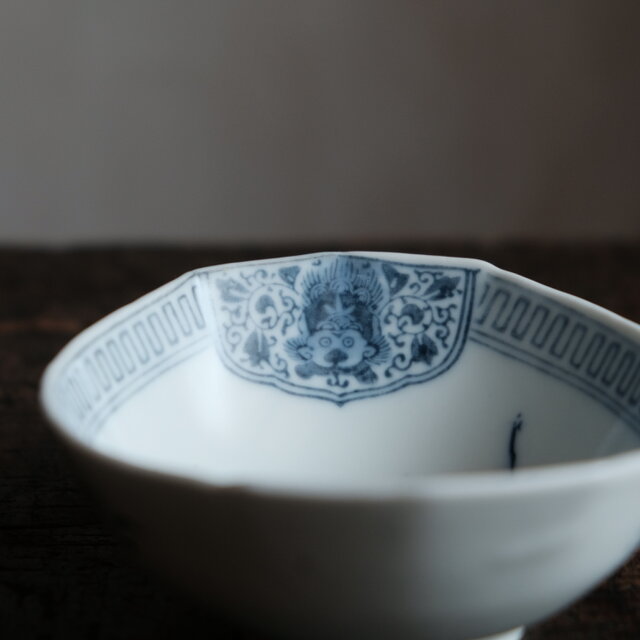 中国美術なデザイン◇常峯特製 瀬戸焼 黒染付変小鉢 深皿 馬と人 獅子