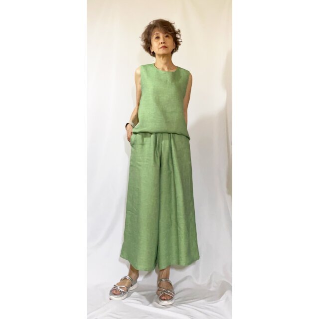 テンセルリネンノースリーブブラウス