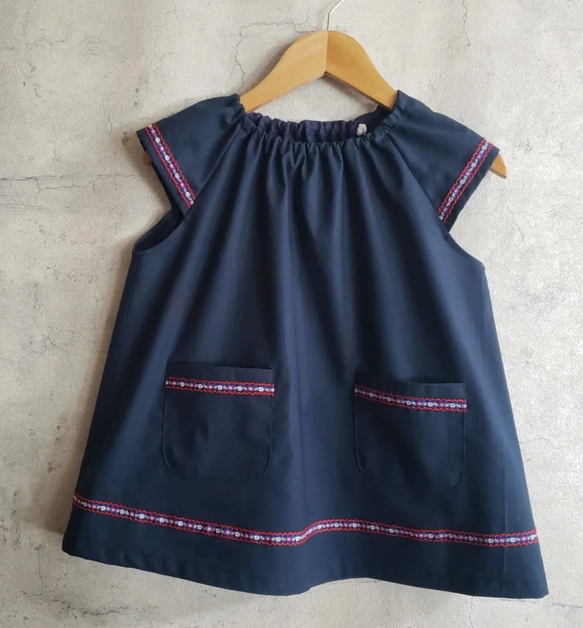 【80～160】⑦レッド 花柄 リボンライン ネイビー 半袖 スモック ショート袖 着丈延長可 スモッグ