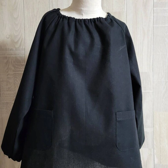 80～160】ブラック 無地 シンプル 長袖スモック 着丈延長可 スモッグ