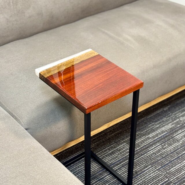 サイドテーブル レジン アイアン 木製 一枚板 コの字 アンティーク ベッド