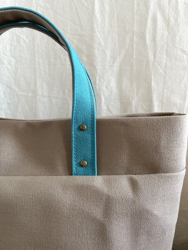 トートバッグM深型✴︎マッシュルーム✴︎A4収納✴︎倉敷帆布 | iichi