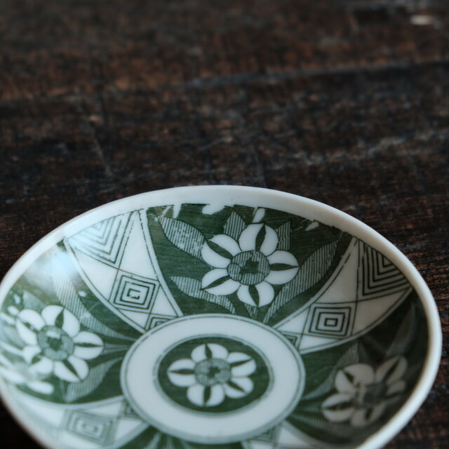 昭和初期 印判 手塩皿 緑　小皿　16枚 昭和初期 印判 手塩皿 緑 小皿 16枚 昭和初期 印判 手塩皿 緑 小皿 16枚