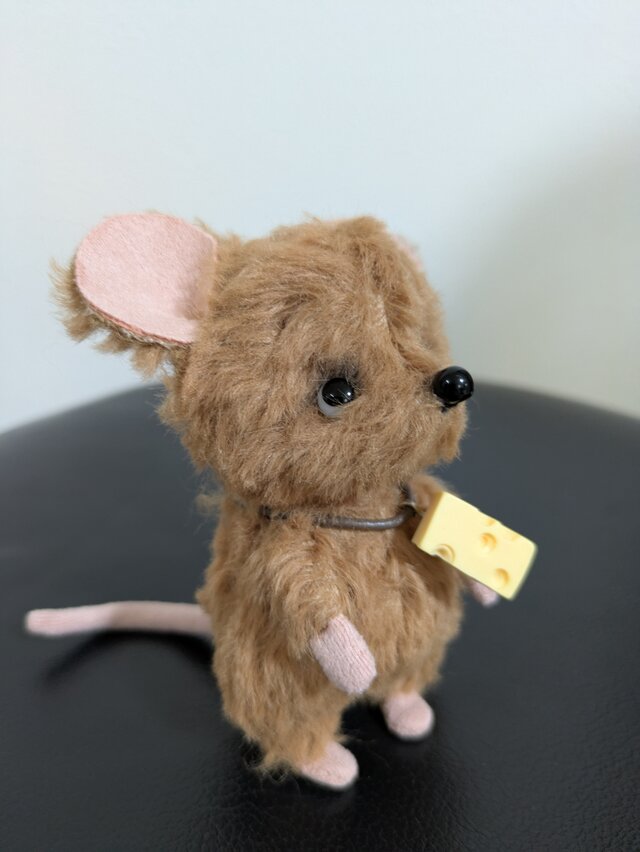 ぬいぐるみ☆ねずみちゃんとチーズ☆巻き毛 | iichi 日々の暮らしを