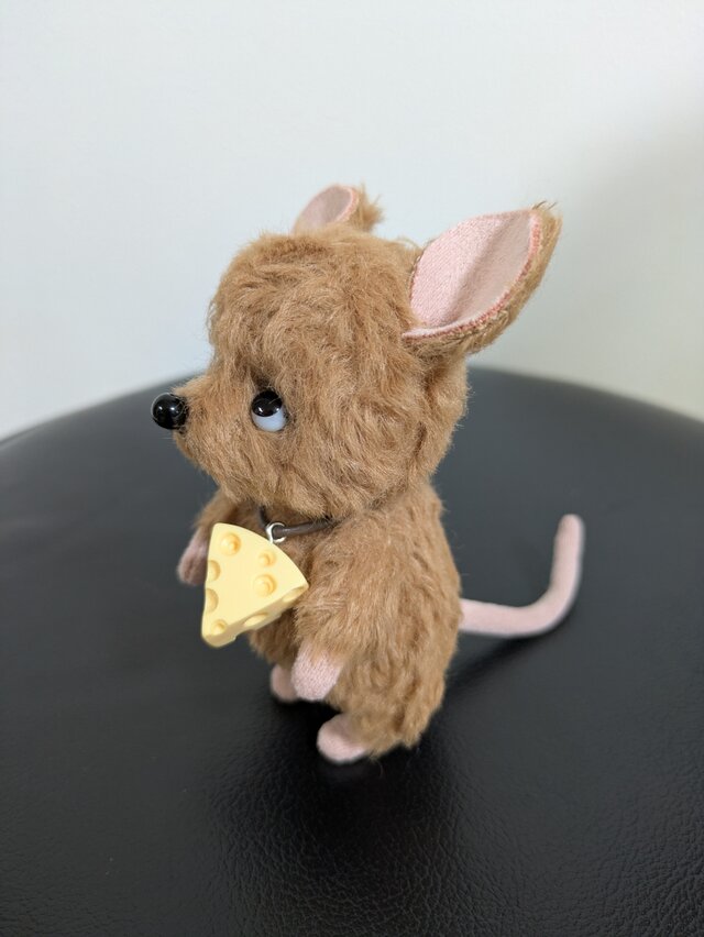 ぬいぐるみ☆ねずみちゃんとチーズ☆巻き毛 | iichi 日々の暮らしを