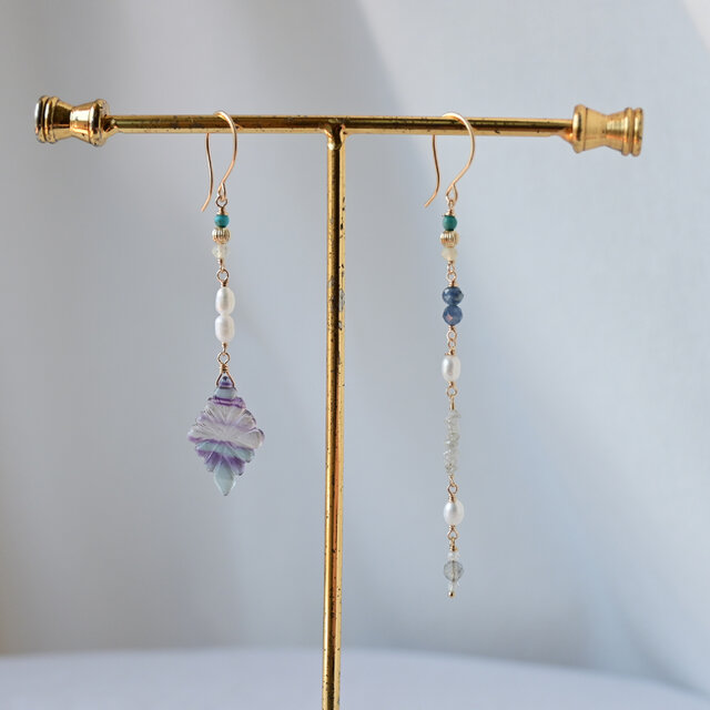 フローライトのアシンメトリーピアス・イヤリング変更可 | iichi 日々