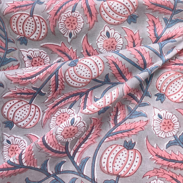 インド ブロックプリント生地 [50cm単位切売] ソラナム フラワー ピンクXグレー地 花 IF0283
