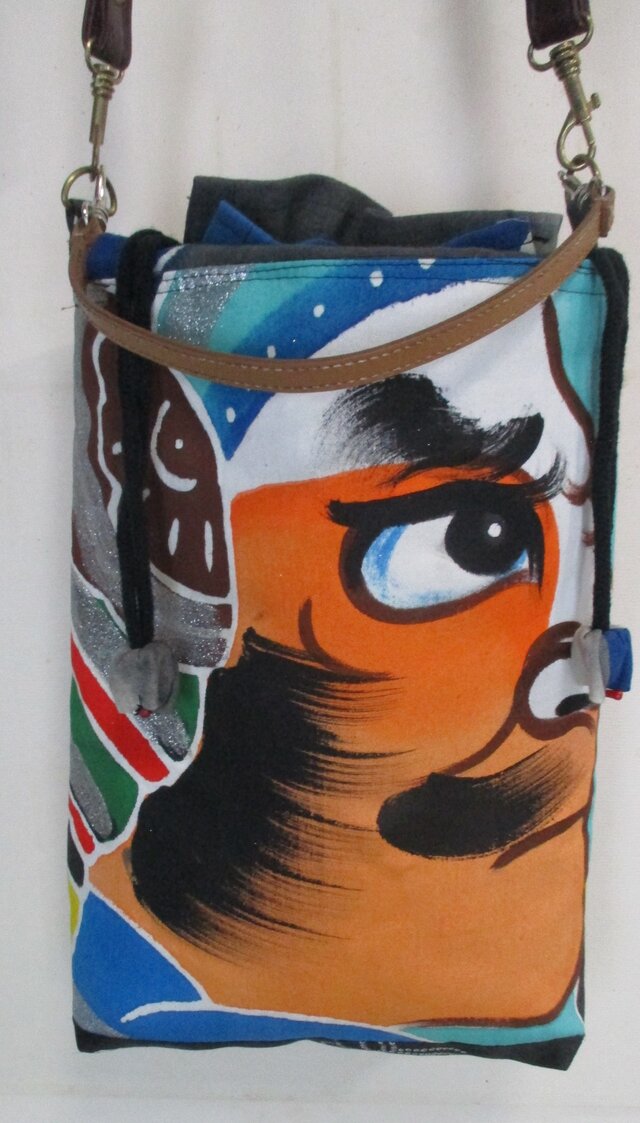 ８３０１　五月旗で作ったショルダーバック　