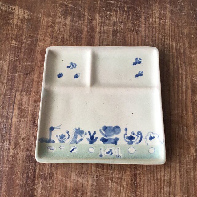 角仕切りプレート　森のレストラン