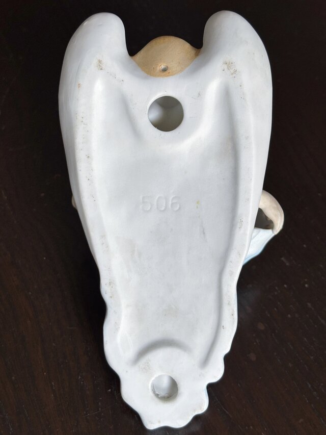 ビスク製 天使 ベニティエ 聖水盤 水色 フランス アンティーク 0502291