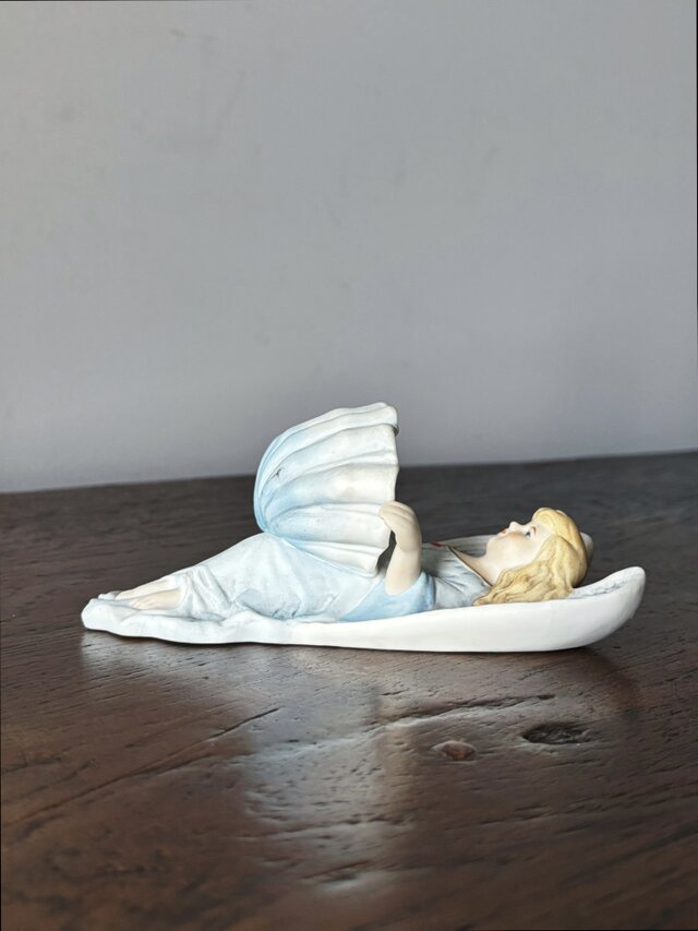 ビスク製 天使 ベニティエ 聖水盤 水色 フランス アンティーク 0502291