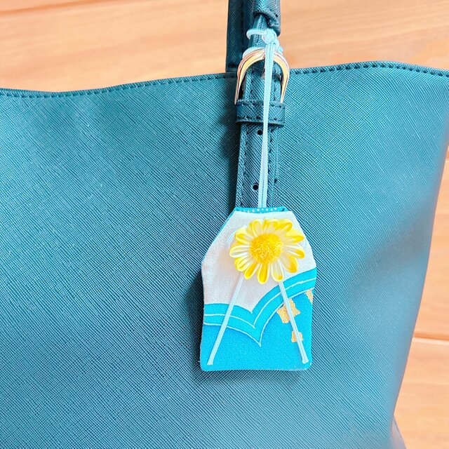 向日葵と海辺の記憶）元巫女が作る花のお守り袋 | iichi 日々の暮らし