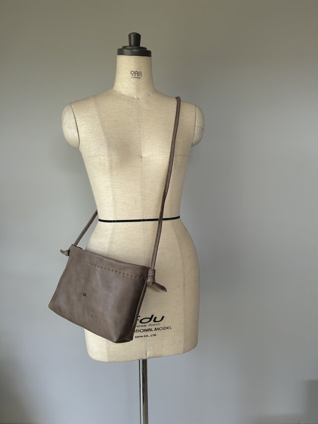 [新作]　coto pochette (グレー)