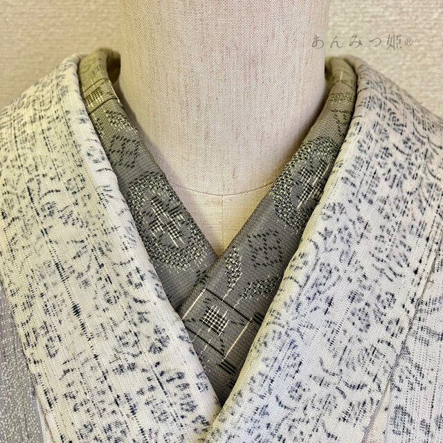 正絹の半衿 青柳鼠色 | iichi 日々の暮らしを心地よくするハンドメイド