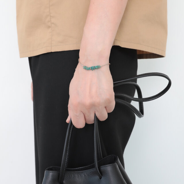 Turquoise bracelet / 紐ベージュグレー