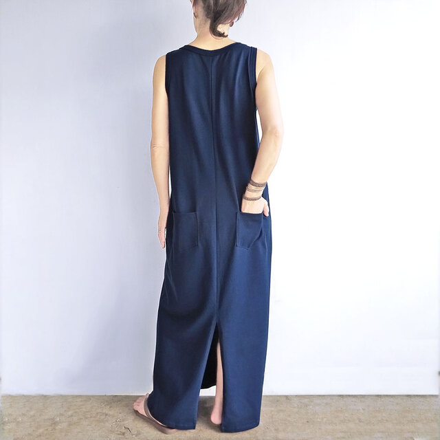 コットンリブ ノースリーブロングワンピース（ネイビー） | iichi 日々