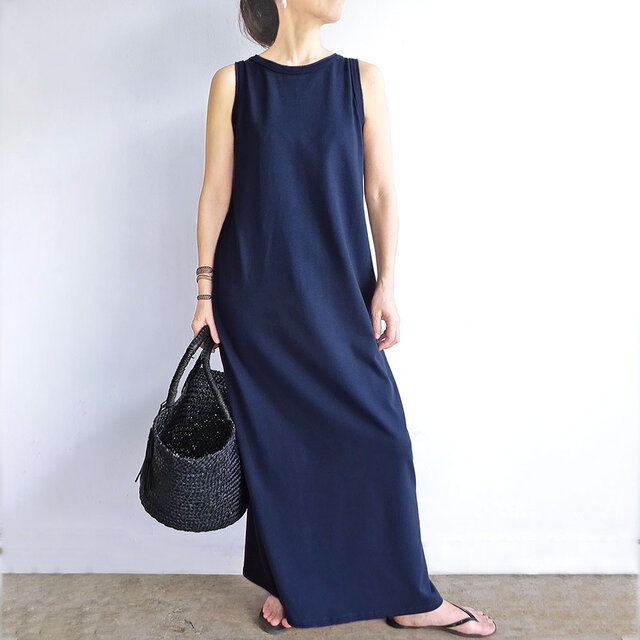 コットンリブ ノースリーブロングワンピース（カーキ） | iichi 日々の